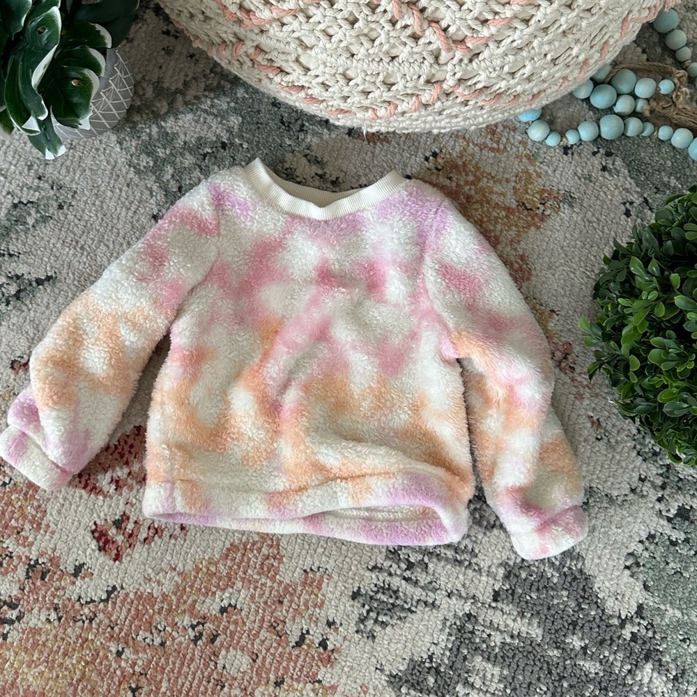 Cat & Jack Toddler Girls Sherpa Long Sleeve Pullover, Warm Tie Dye Size 2T - Picture 2 of 12